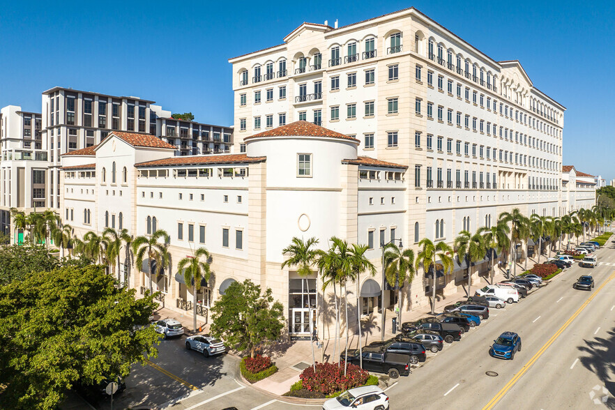 4000 Ponce de Leon Blvd, Coral Gables, FL for rent - Building Photo - Image 1 of 19