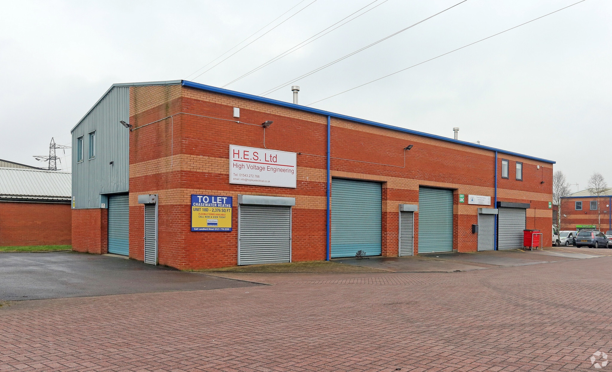 Cobbett Rd, Burntwood to rent Primary Photo- Image 1 of 3