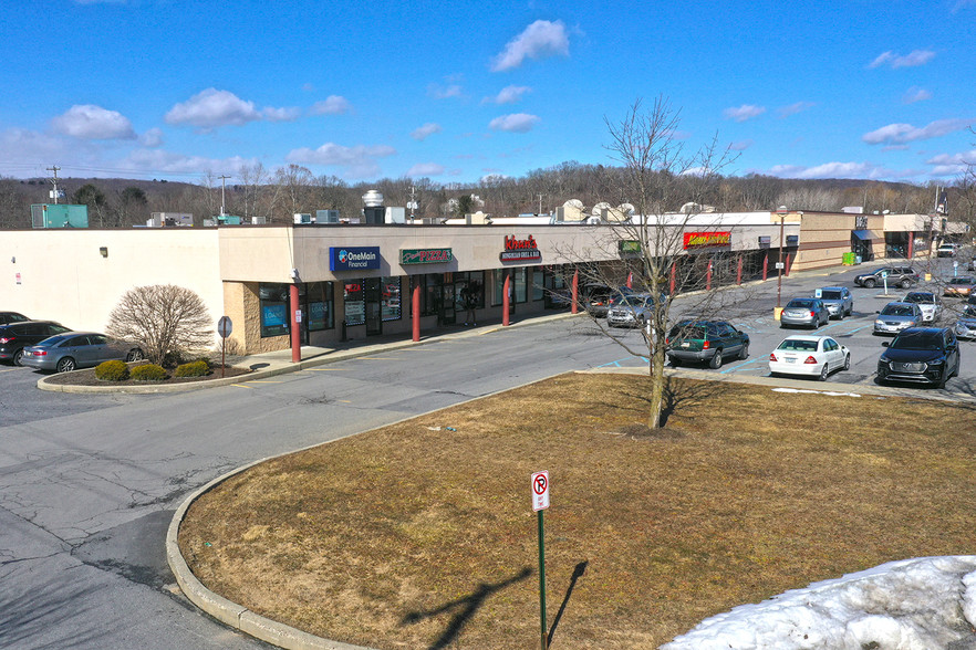 4-28 Eagles Glenn Mall, East Stroudsburg, PA for rent - Building Photo - Image 1 of 14