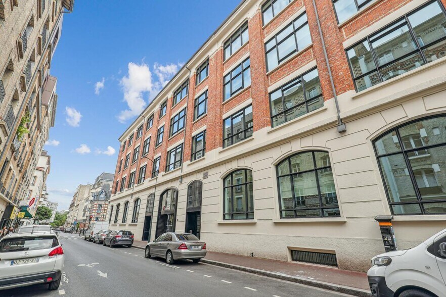 24-26 Rue Villeneuve, Clichy to rent - Building Photo - Image 2 of 15