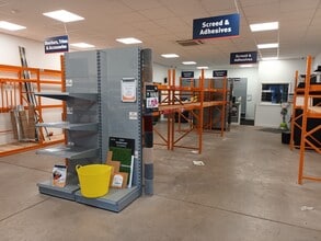 Marsh Barton Rd, Exeter to rent Interior Photo- Image 1 of 4