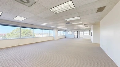 1112 E Copeland Rd, Arlington, TX to rent Matterport 3D Scan- Image 1 of 7