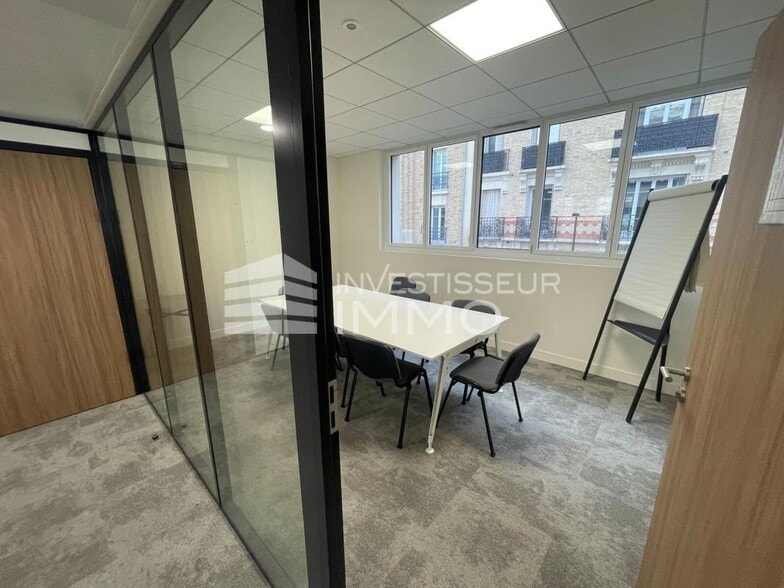 Office in Boulogne-Billancourt to rent - Building Photo - Image 3 of 6