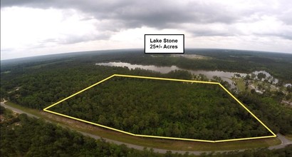 Lake Stone, Century, FL for sale Primary Photo- Image 1 of 1