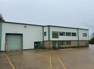 51 Maurice Gaymer Rd, Attleborough to rent Building Photo- Image 2 of 7