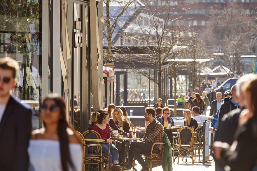28-62 The Moor, Sheffield to rent - Building Photo - Image 3 of 5