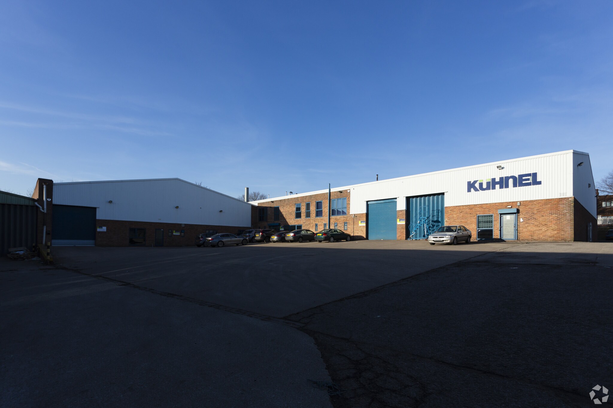 4 Warneford Av, Ossett for sale Primary Photo- Image 1 of 1