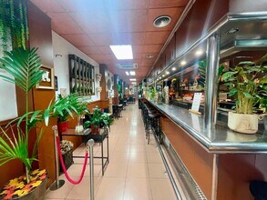 Retail in Molins de Rei, Barcelona to rent Interior Photo- Image 1 of 18