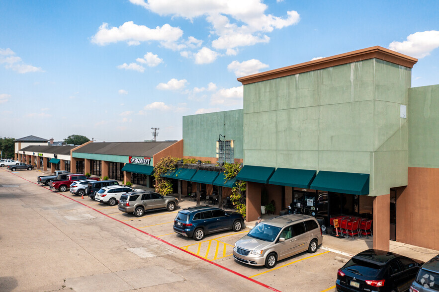 1601 W Northwest Hwy, Grapevine, TX for rent - Building Photo - Image 2 of 6