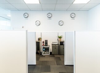 More details for 1 Adelaide St E, Toronto, ON - Co-working to Rent