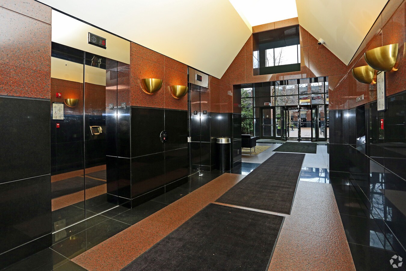 Two Towne Sq, Southfield 48076 Two Towne Square