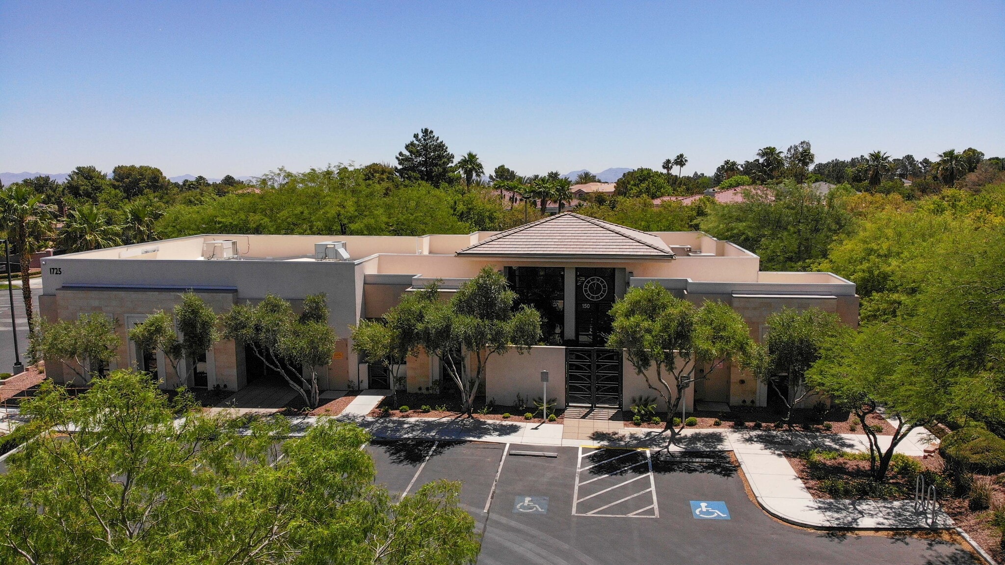 1725 Village Center Cir, Las Vegas, NV for sale Building Photo- Image 1 of 1