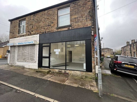 18 Town St, Birkenshaw for sale - Primary Photo - Image 1 of 1