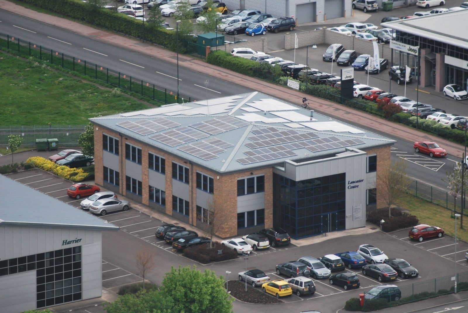 Cheltenham Rd, Gloucester to rent Building Photo- Image 1 of 5