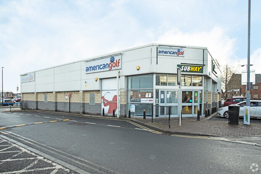 Marton Rd, Middlesbrough for sale - Primary Photo - Image 1 of 1