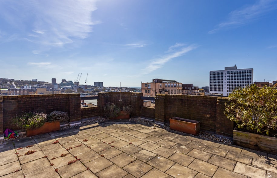 42-46 Frederick Pl, Brighton to rent - Building Photo - Image 3 of 3