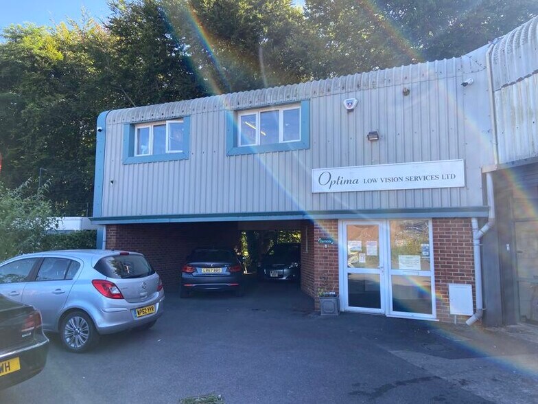 Ford Rd, Totnes TQ9 5LQ UK