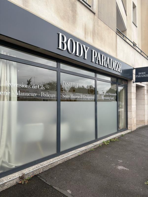 Light Industrial in Vigneux-sur-Seine to rent Building Photo- Image 1 of 6
