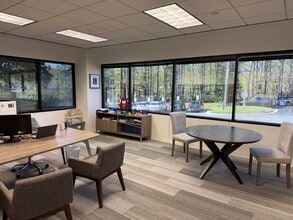 500 Corporate Pky, Birmingham, AL to rent Building Photo- Image 1 of 6