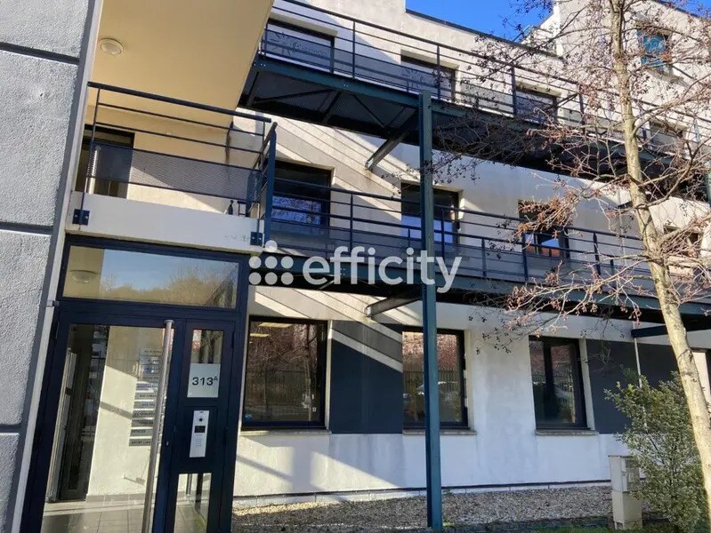 Office in Brignais for sale Building Photo- Image 1 of 14