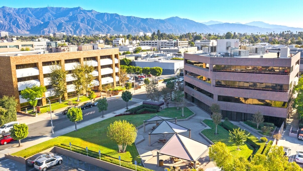 50 Bellefontaine St, Pasadena, CA to rent - Building Photo - Image 1 of 10