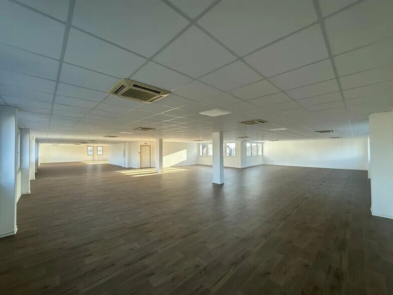 Office in Strasbourg to rent - Interior Photo - Image 2 of 8