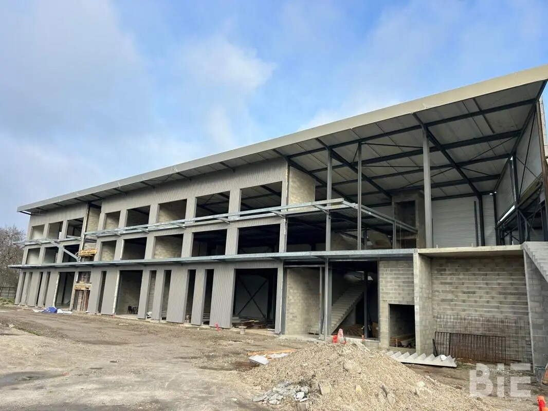 Light Industrial in Mérignac for sale Building Photo- Image 1 of 10