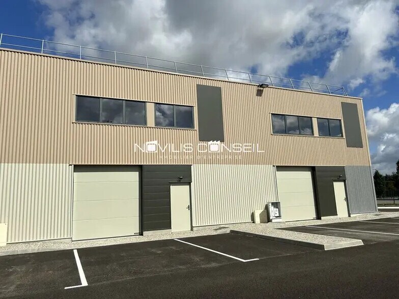 Light Industrial in Montauban for sale - Building Photo - Image 2 of 11
