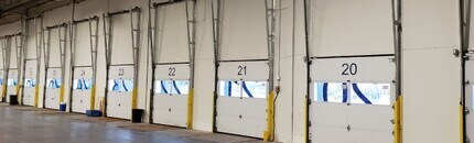 1530 Gamble Pl, Winnipeg, MB to rent Interior Photo- Image 1 of 3