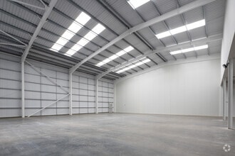 Old Walsall Rd, Birmingham to rent Interior Photo- Image 2 of 10