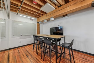 1401 Zuni St, Denver, CO to rent Interior Photo- Image 2 of 6