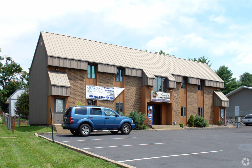 605 State St, Newburgh, IN for sale - Primary Photo - Image 1 of 1