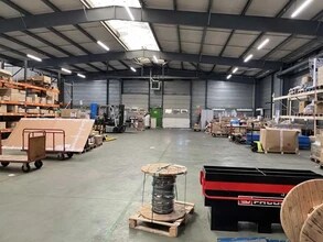 6 Avenue Jean Rostand, Trappes to rent Interior Photo- Image 1 of 4