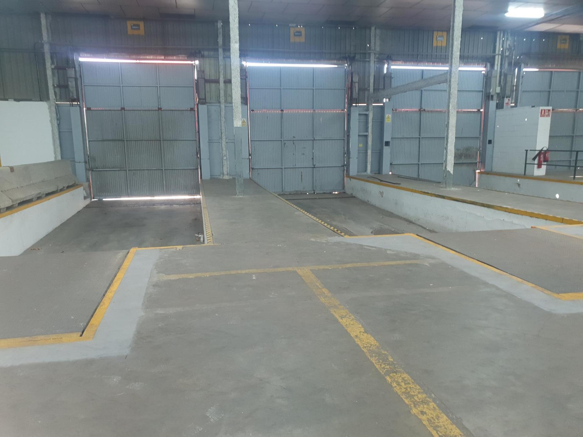 Industrial in Dos Hermanas to rent Building Photo- Image 1 of 12