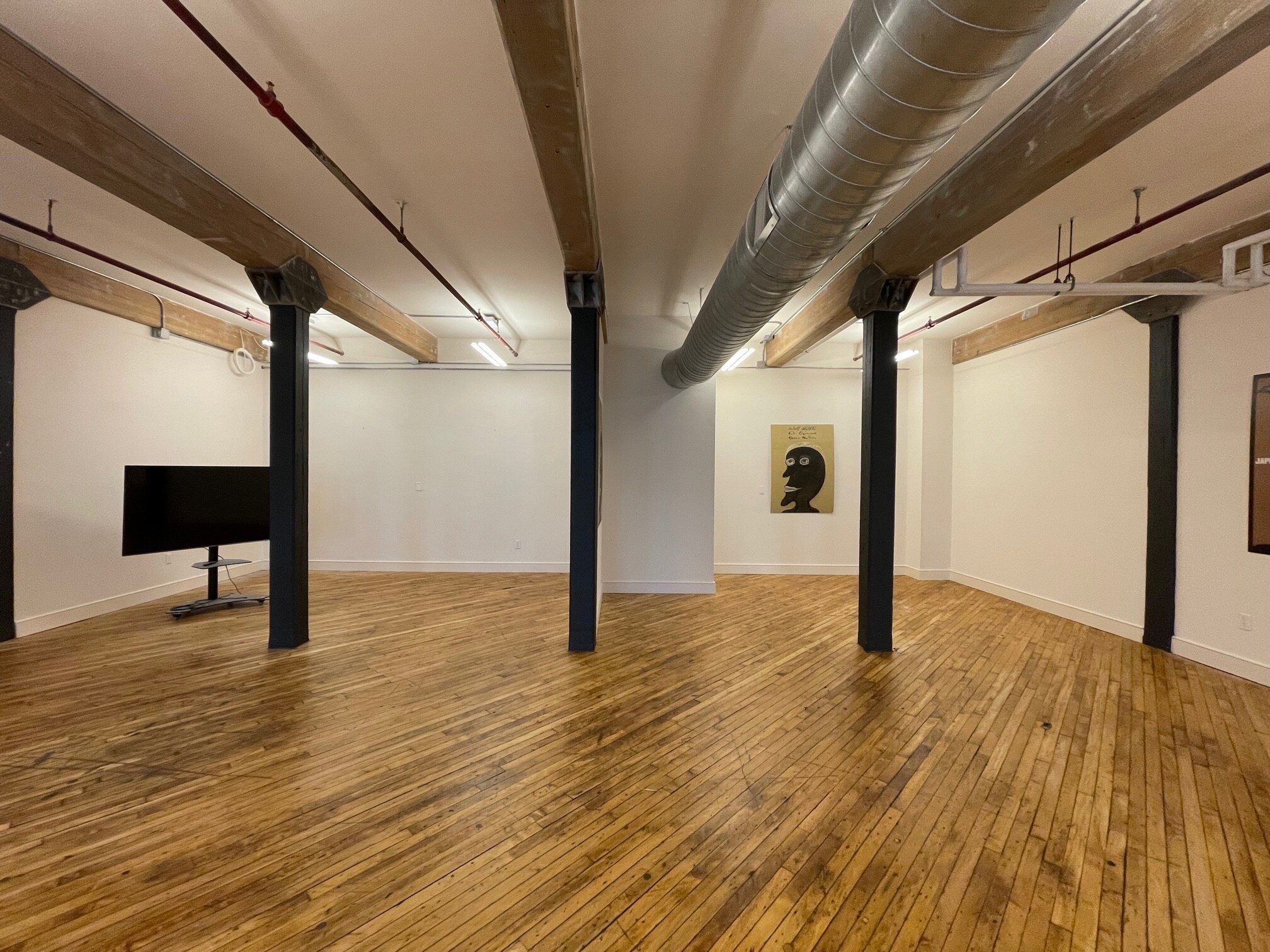 1 N Johnston Ave, Hamilton, NJ to rent Interior Photo- Image 1 of 3