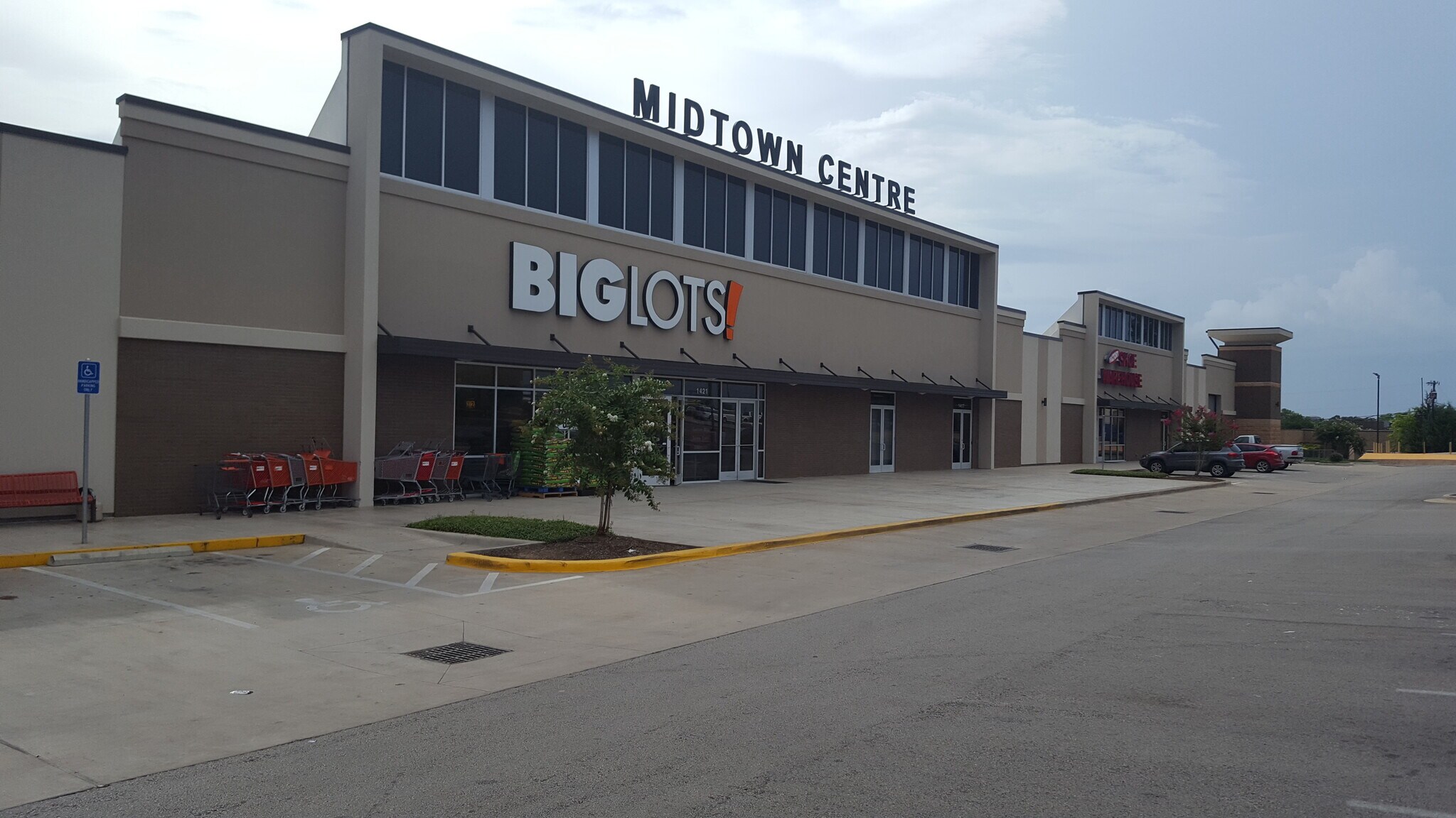 1421 S Beckham Ave, Tyler, TX for sale Primary Photo- Image 1 of 1