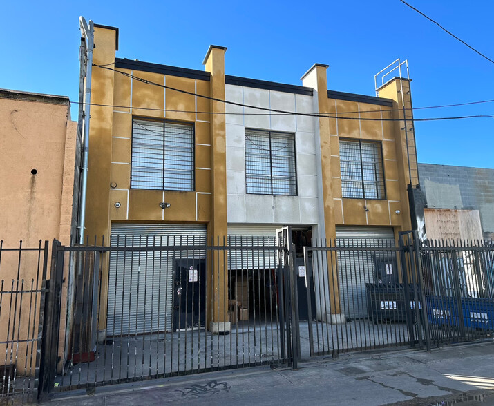 777 E Pico Blvd, Los Angeles, CA for rent - Building Photo - Image 2 of 17