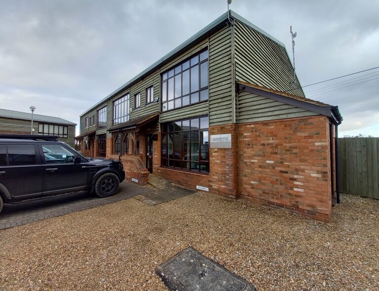 1 The Willows, Milton Keynes for sale - Building Photo - Image 1 of 1