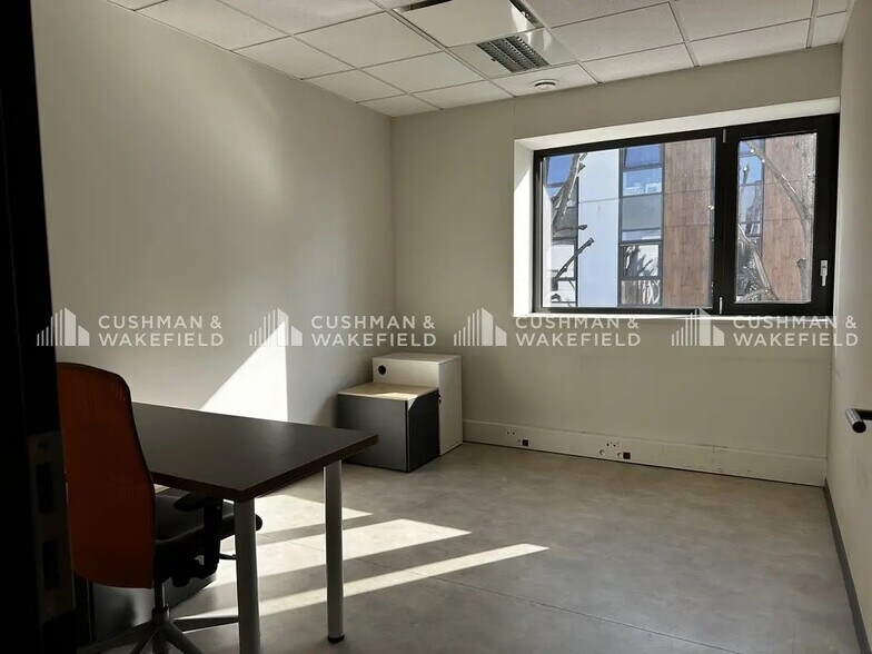 Office in Strasbourg to rent - Interior Photo - Image 3 of 10