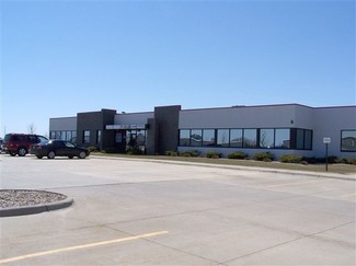 More details for 7103 Chancellor Dr, Cedar Falls, IA - Office/Medical for Rent