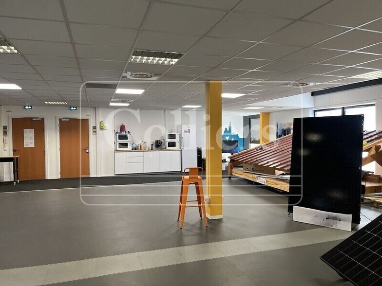 Office in Marseille for sale - Interior Photo - Image 3 of 4