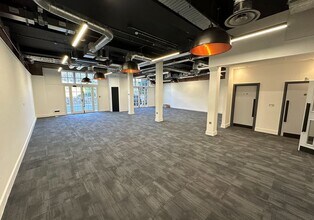 9 La Charotterie, Guernsey to rent Interior Photo- Image 2 of 9