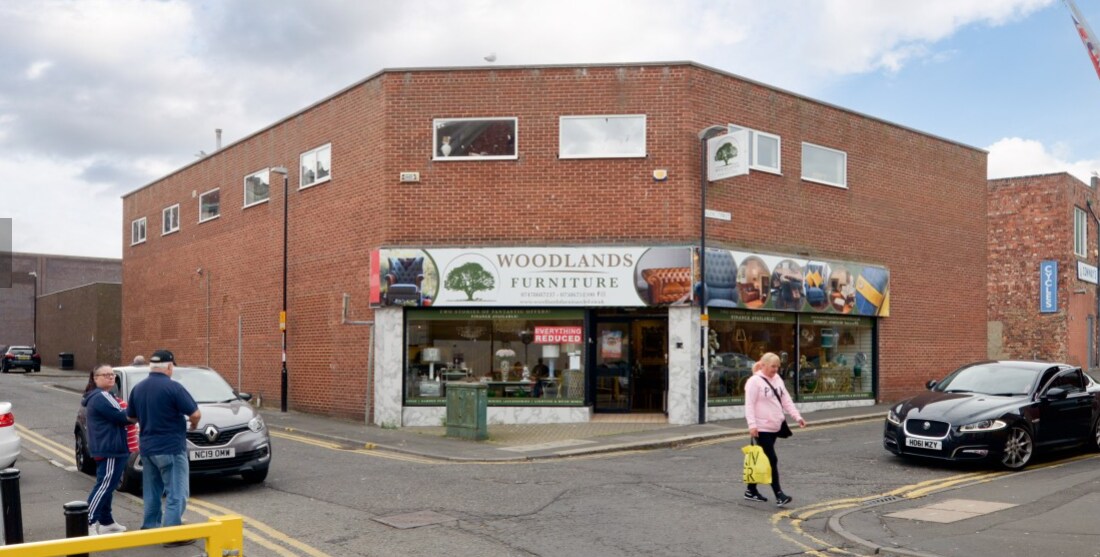 8-11 Queen St, South Shields for sale Primary Photo- Image 1 of 1