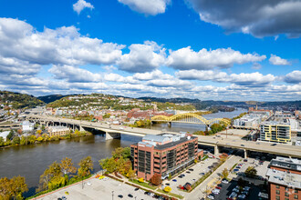 1251 Waterfront Pl, Pittsburgh, PA - aerial  map view