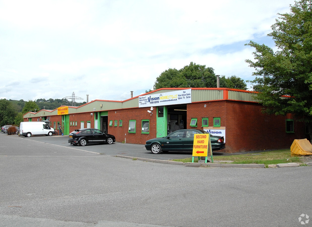 Kerry Rd, Newtown, SY16 1DZ UK