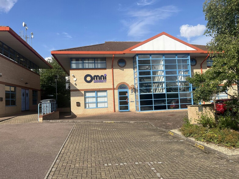 Avro Ct, Huntingdon for sale - Building Photo - Image 2 of 4