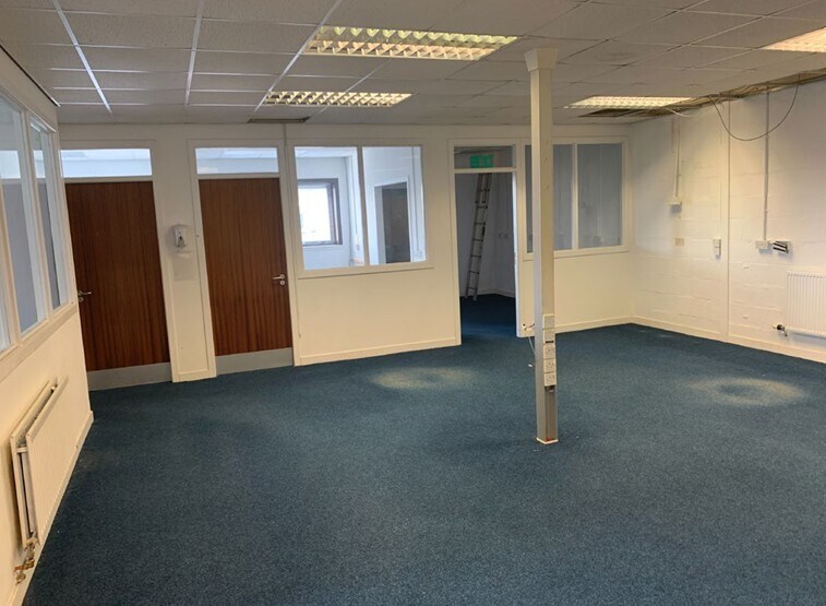 Nobel Rd, Dundee to rent Interior Photo- Image 1 of 4