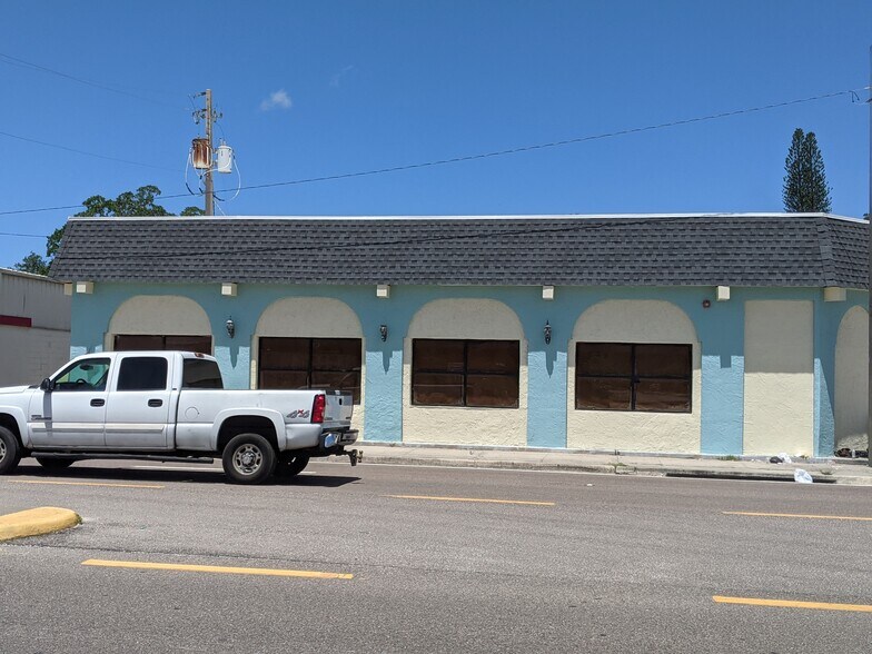 2704 14th St, Bradenton, FL for sale - Building Photo - Image 2 of 7