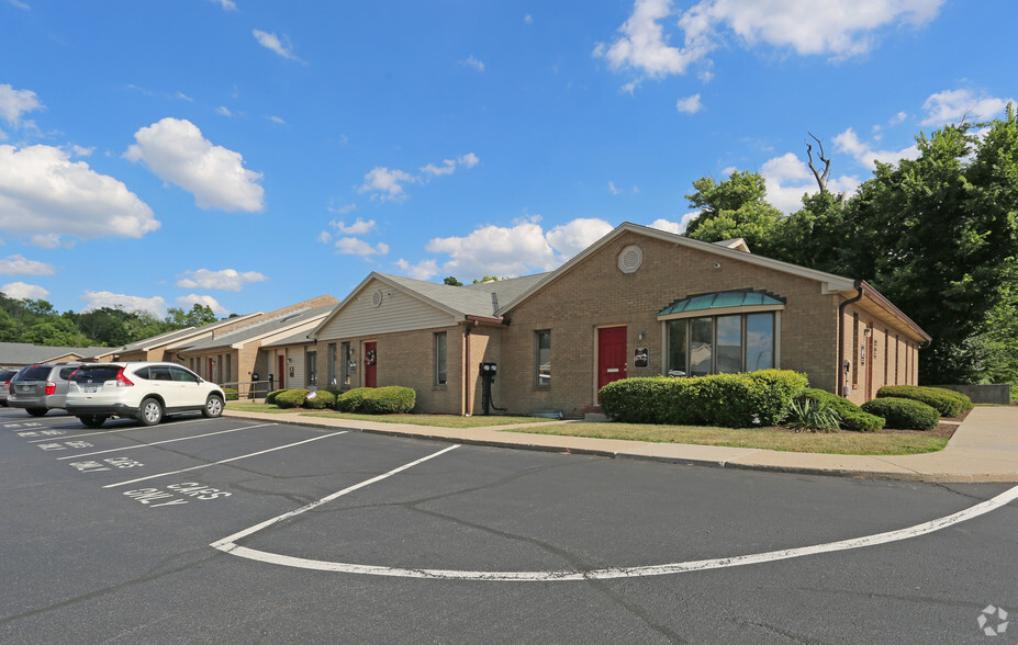 7908 Cincinnati Dayton Rd, West Chester, OH for sale - Building Photo - Image 1 of 1