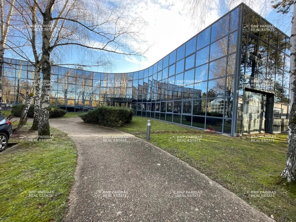 Vente Bureaux 2 244 m² - Photo 1